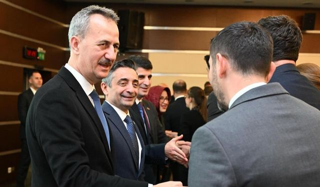 Ankara’da savunma ailesi bayramda buluştu: Kritik mesajlar verildi