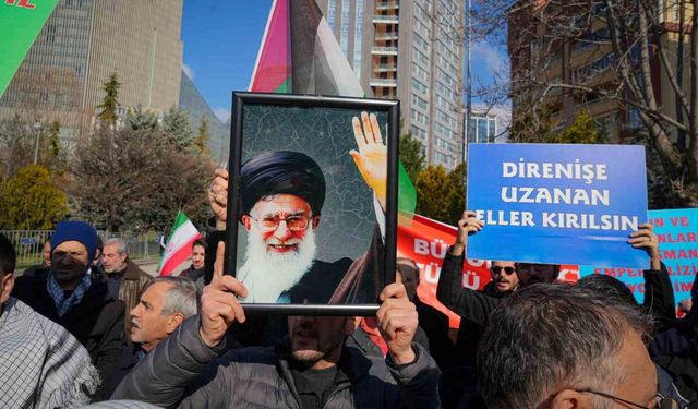 Hamaney'in ölümü Ankara'da tepkiyle karşılandı