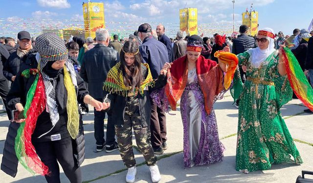 Tepki çeken Nevruz kutlamalarında yeni gelişme: 12 kişi tutuklandı