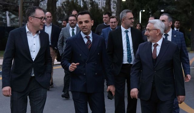 Estonya savunma heyeti MKE’de: Mühimmat üretimi masada