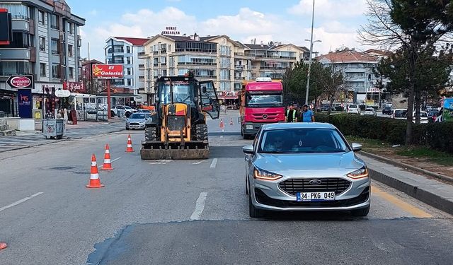 Ankara’da sosyal medya şikayeti sonuç verdi: Mamak'taki bozuk yol düzeltildi