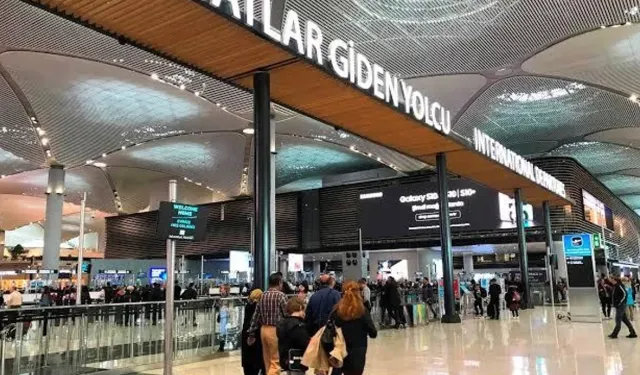 İstanbul Havalimanı’nda gümrük operasyonu: Şüpheli personel gözaltında