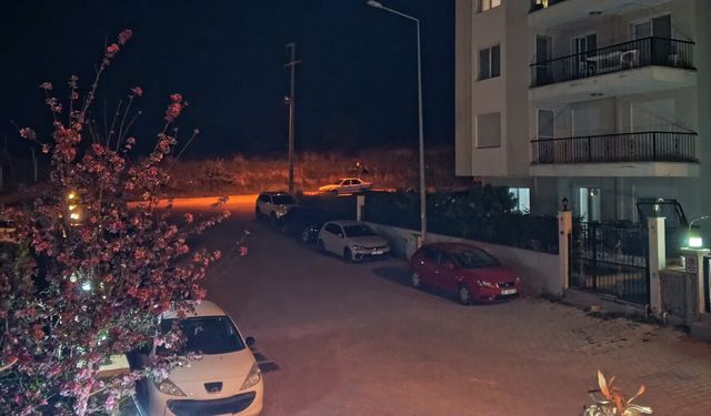 İzmir’de 3 aydır karanlıkta kalan sokak: Defalarca bildirildi, çözüm gelmedi