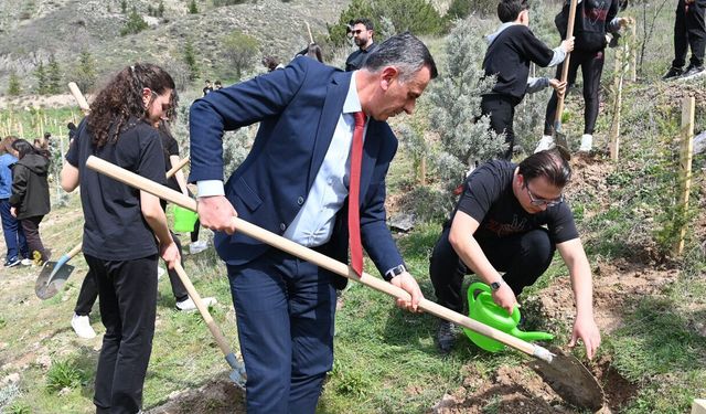 Ankara’da anlamlı etkinlik: Öğrenciler geleceğe nefes oldu