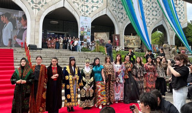 Özbekistan’da sanat buluşması: Uluslararası festival Taşkent'te kapılarını açtı