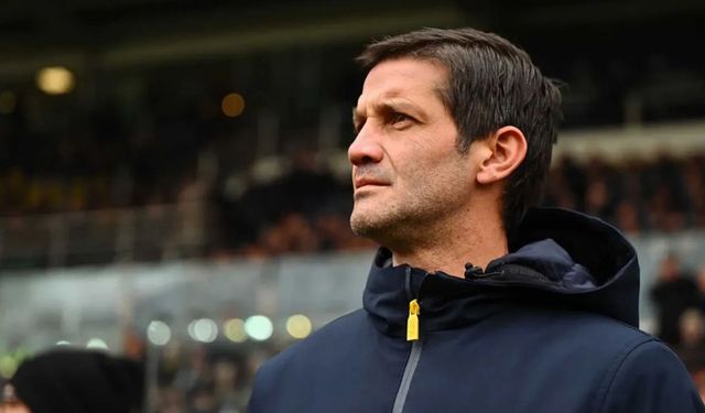 Efsane isim Cristian Chivu'dan dev imza: Teknik direktörlük kariyerinde tarihi başarı!