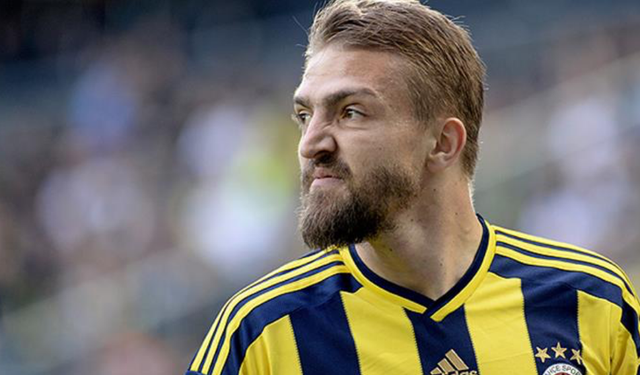 "Fişek" Caner Erkin 37 yaşında kramponlarını astı!
