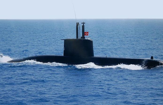 Türk savunmasının “sessiz gücü” yenileniyor: Ay sınıfı denizaltılar