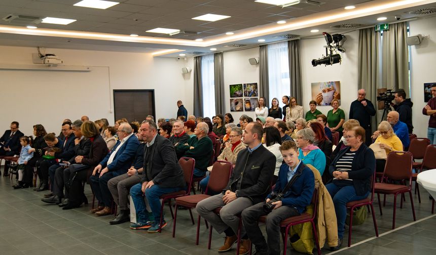 Macaristan'da “İpek Yolu Boyunca Sokak Manzaraları” sergisi açıldı