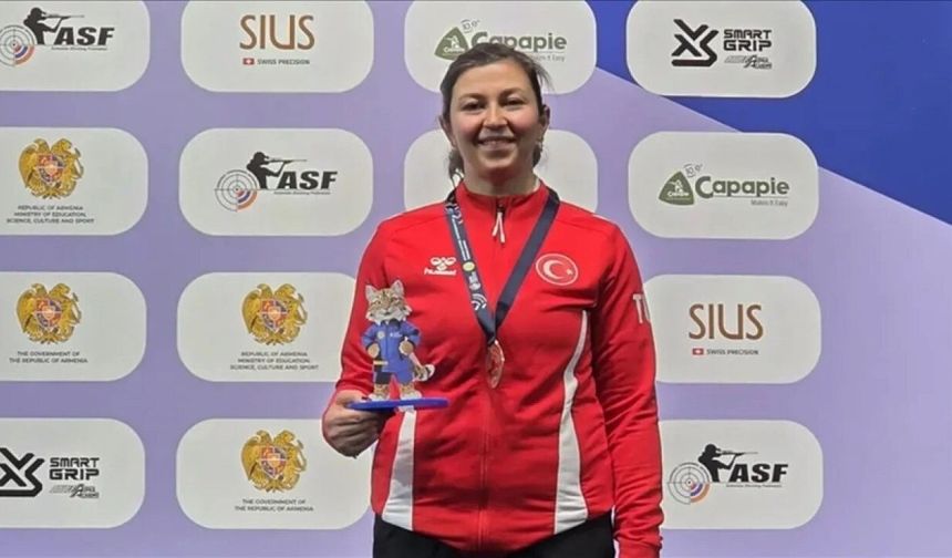 Türkiye tarihinde bir ilk: Yüzbaşı Elif Duygu Eren Avrupa üçüncüsü