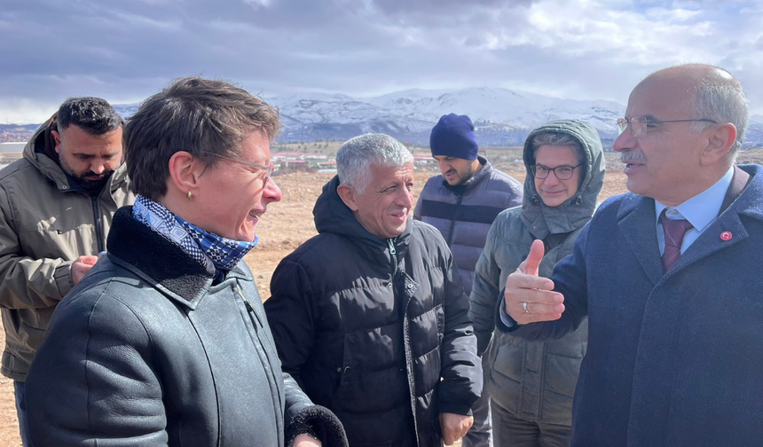 Fransa’dan Malatya’da deprem konutlarına destek