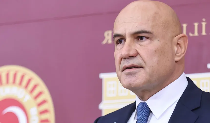 Turhan Çömez’den esnafa açılan davaya tepki: Esnaf feryat ediyor