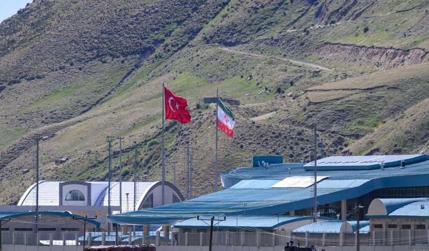 Bakan Bolat'tan Türkiye-İran sınırının son durumuna ilişkin açıklama