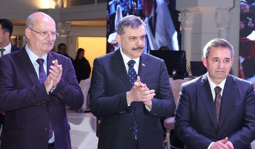 Ankara’daki düğün dikkat çekti: Bakanlar, bürokratlar ve vali aynı törende