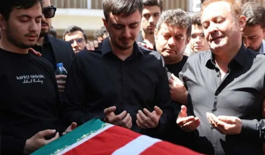 Öğrencilerine siper olurken hayatını kaybeden Ayla Kara son yolculuğuna uğurlandı