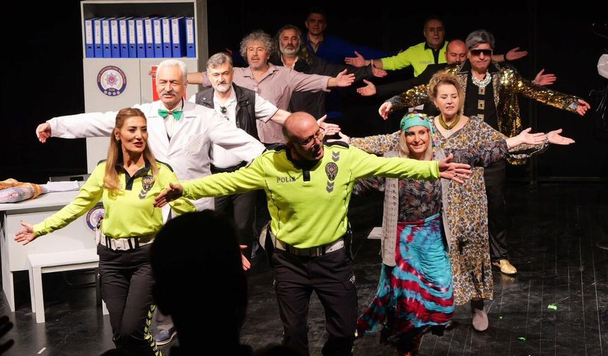 Etimesgut’ta “Emekli Tiyatrosu” kurumsallaşıyor: Belediye bünyesine alınacak