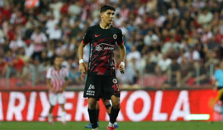 15 yaşında Süper Lig’i salladı! Türk futbolunun konuştuğu isim oldu