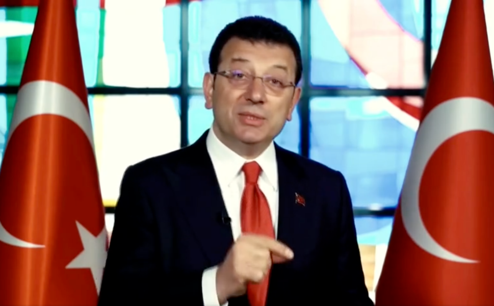 “Milletle birlikte” toplantısında İmamoğlu’nun yapay zekâ videosu