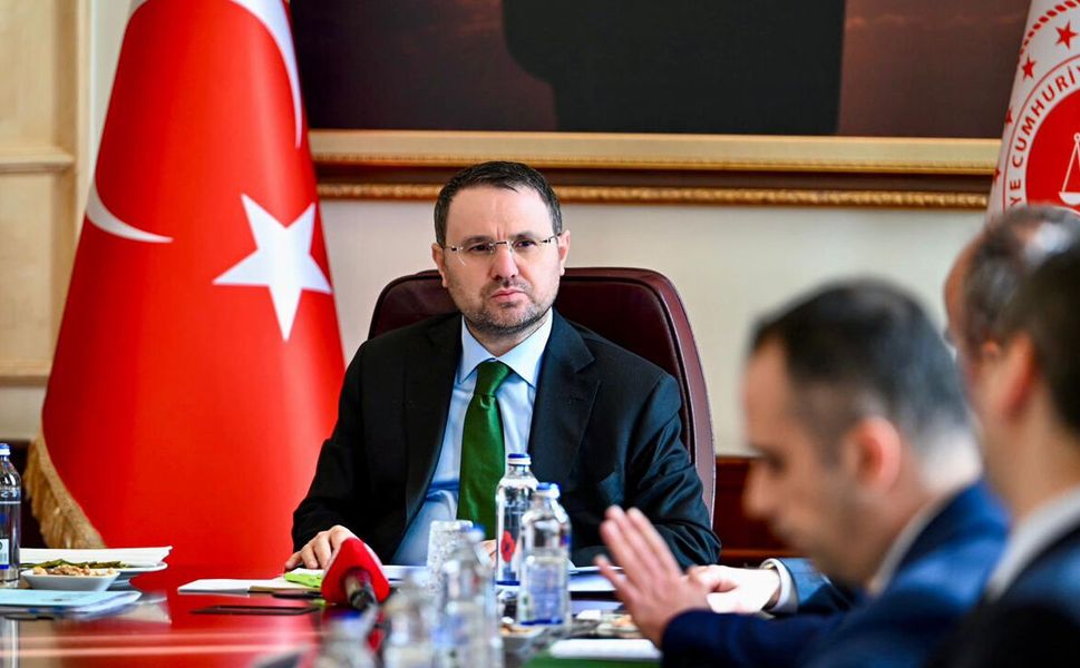 Yargıda yeni dönem başlıyor: 12. paketle süreler kısalacak mı?