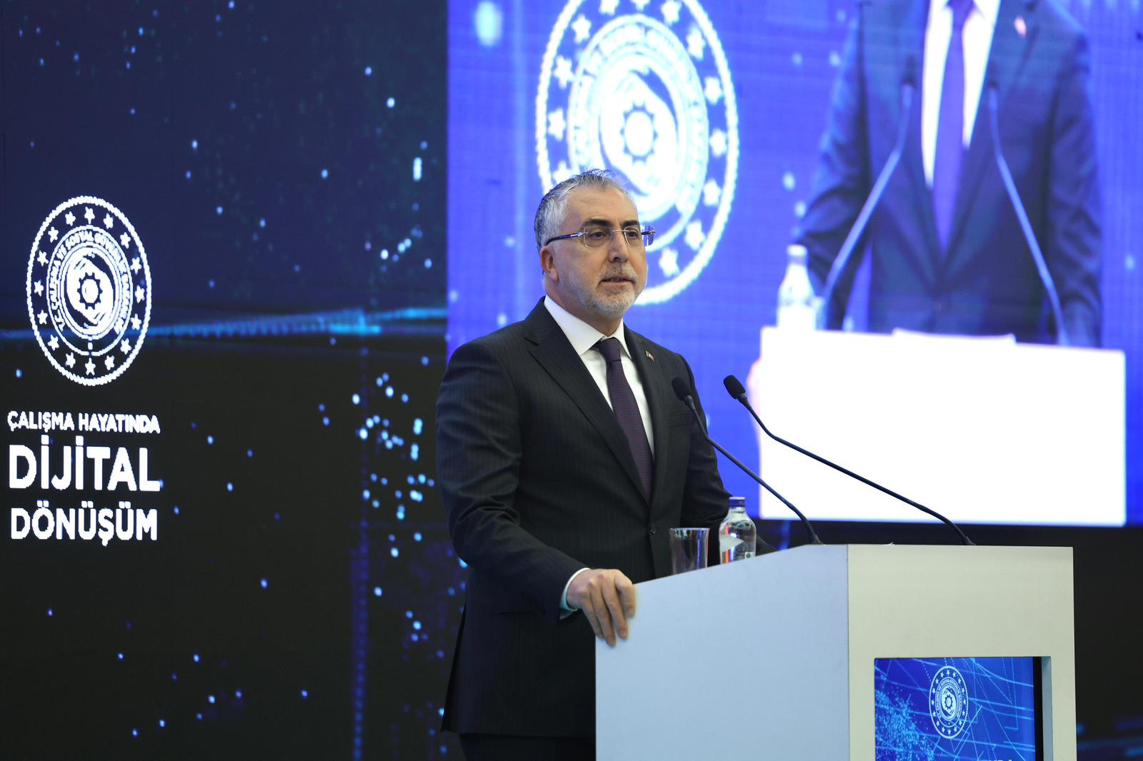 371A9262 123E 4661 8757 37E22Cc08B2C