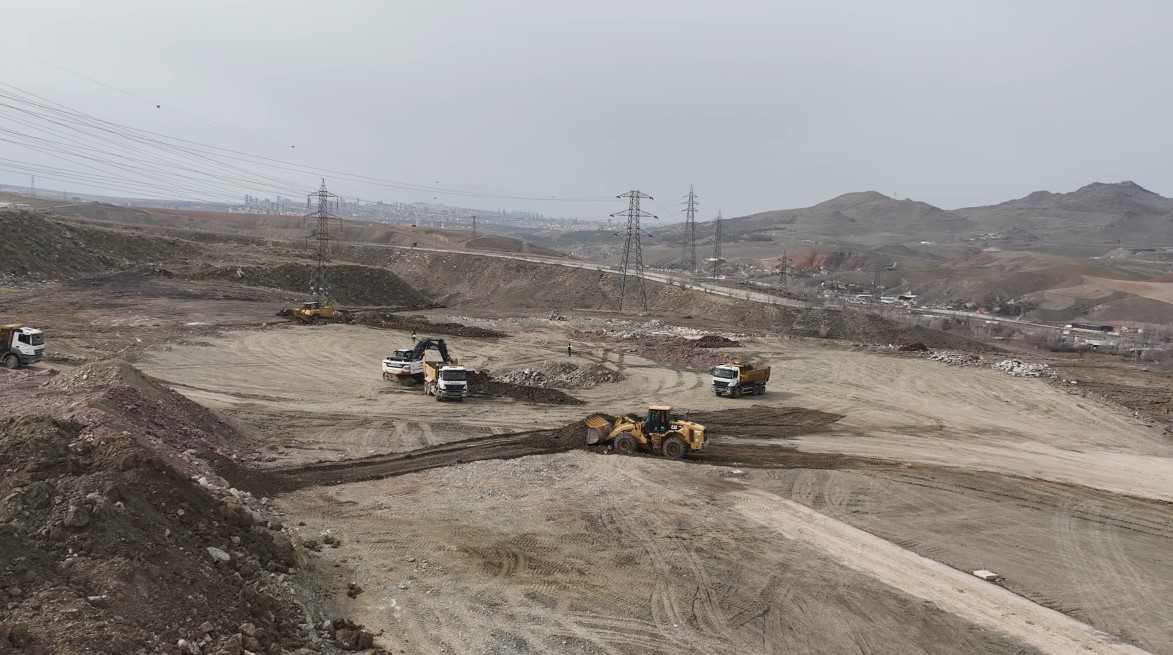 19.02.2026 Mamak Belediyesi Ortaköy Kurbanlık Alanı’nı Yeniliyor (1)