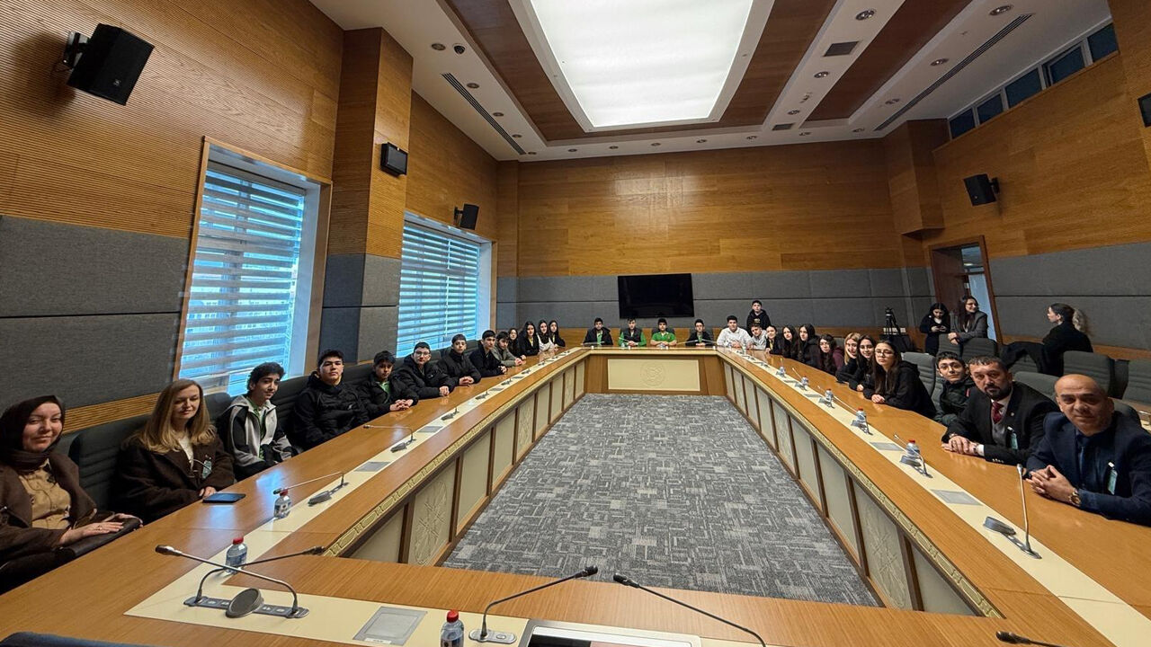 30 Çocuk Meclis'te Ankara
