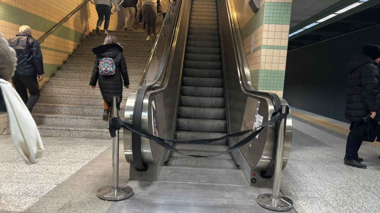 Ankara'da Yürüyen Merdiven Arızaları Bitmiyor! Haber Içi 2