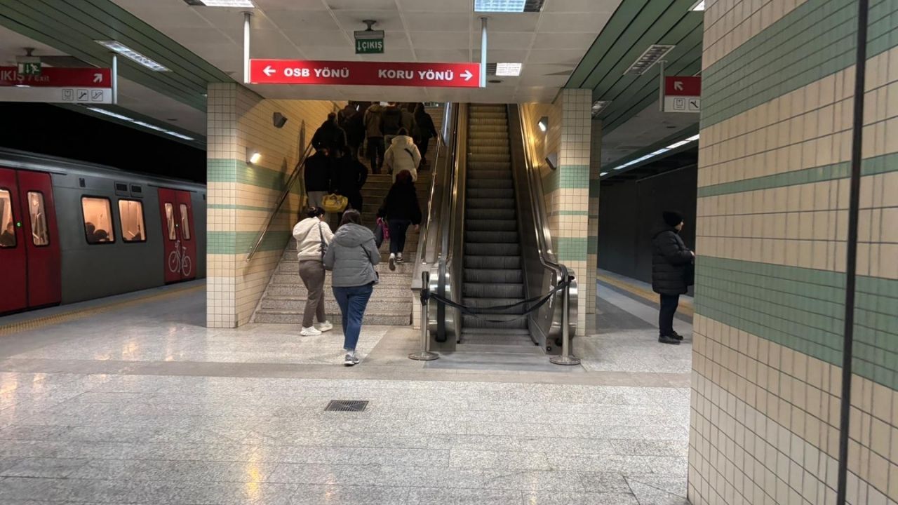 Ankara'da Yürüyen Merdiven Arızaları Bitmiyor! Haber Içi