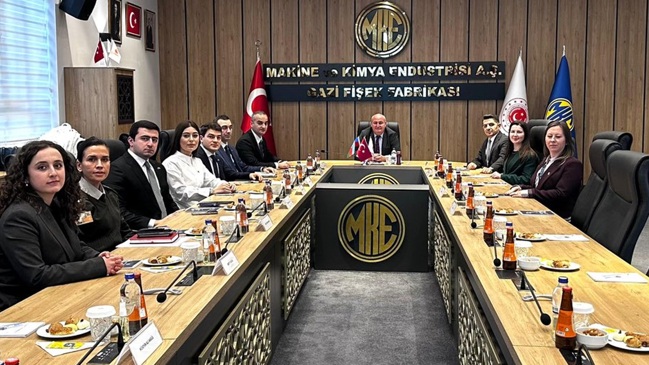 Azerbaycan Savunma Bakanlığından Ziyaret