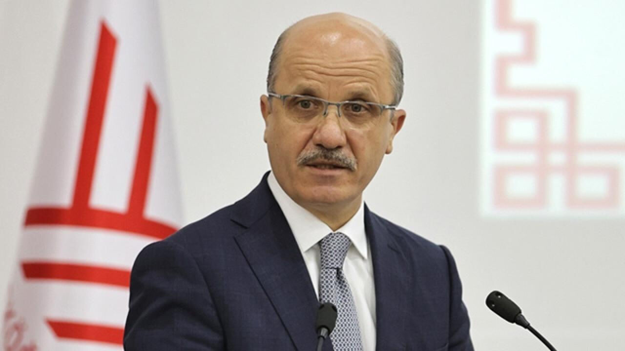 Erol Özvar