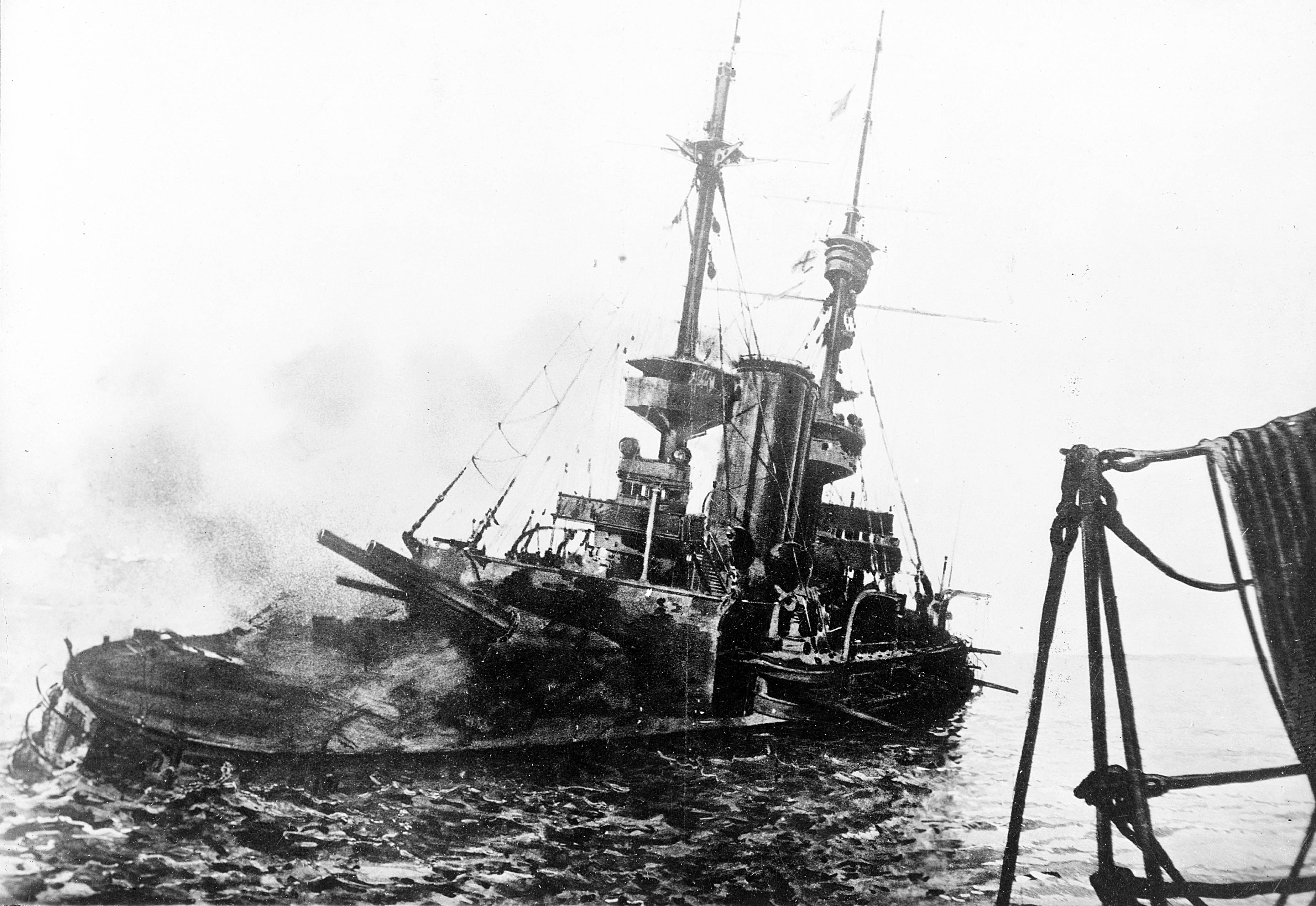 H M S Irresistible Abandoned 18 March 1915