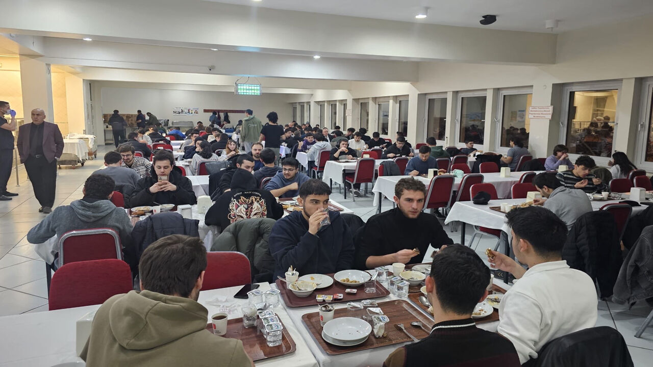 Hacettepe Sahur Rektör2