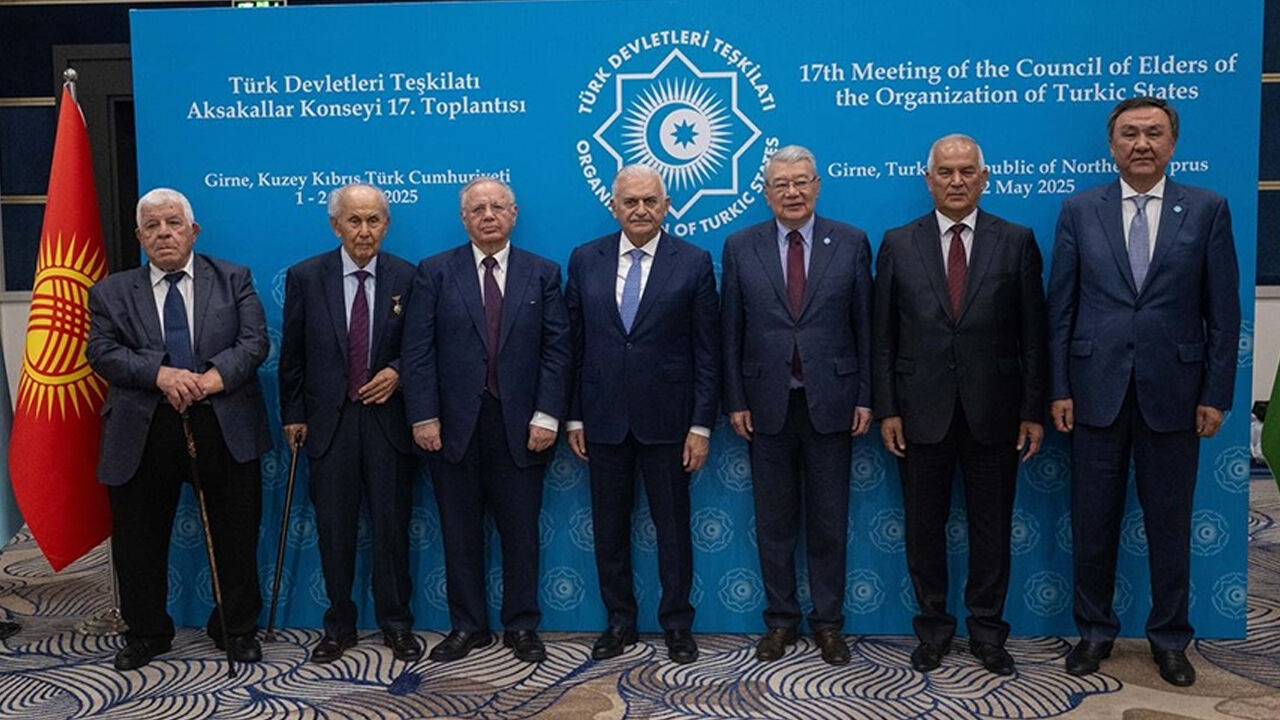 Aksakallar Konseyi̇