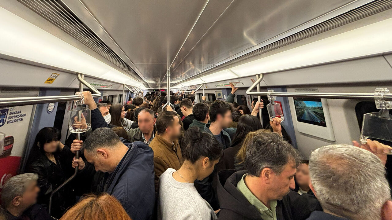 Ankara Koru Metroda !