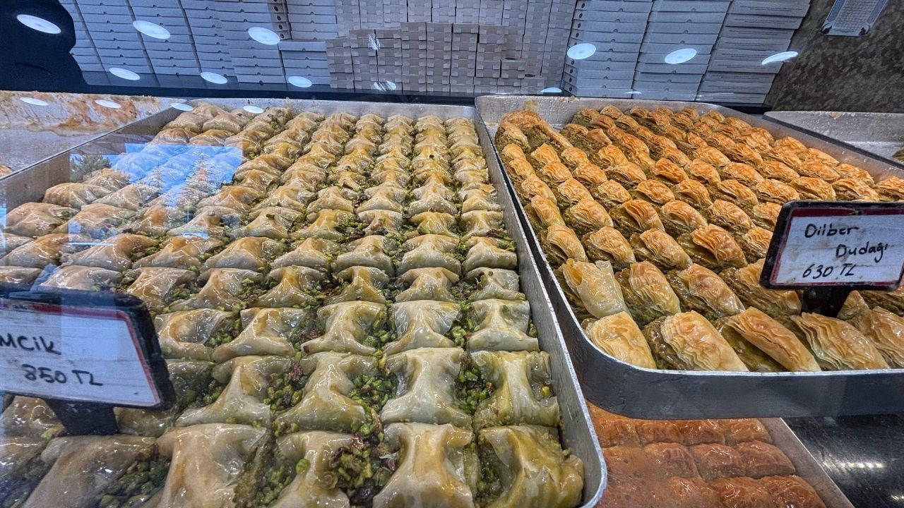 Baklava Alırken Iki Kere Düşünün Midenizi Delebilir! Haber Içi 3