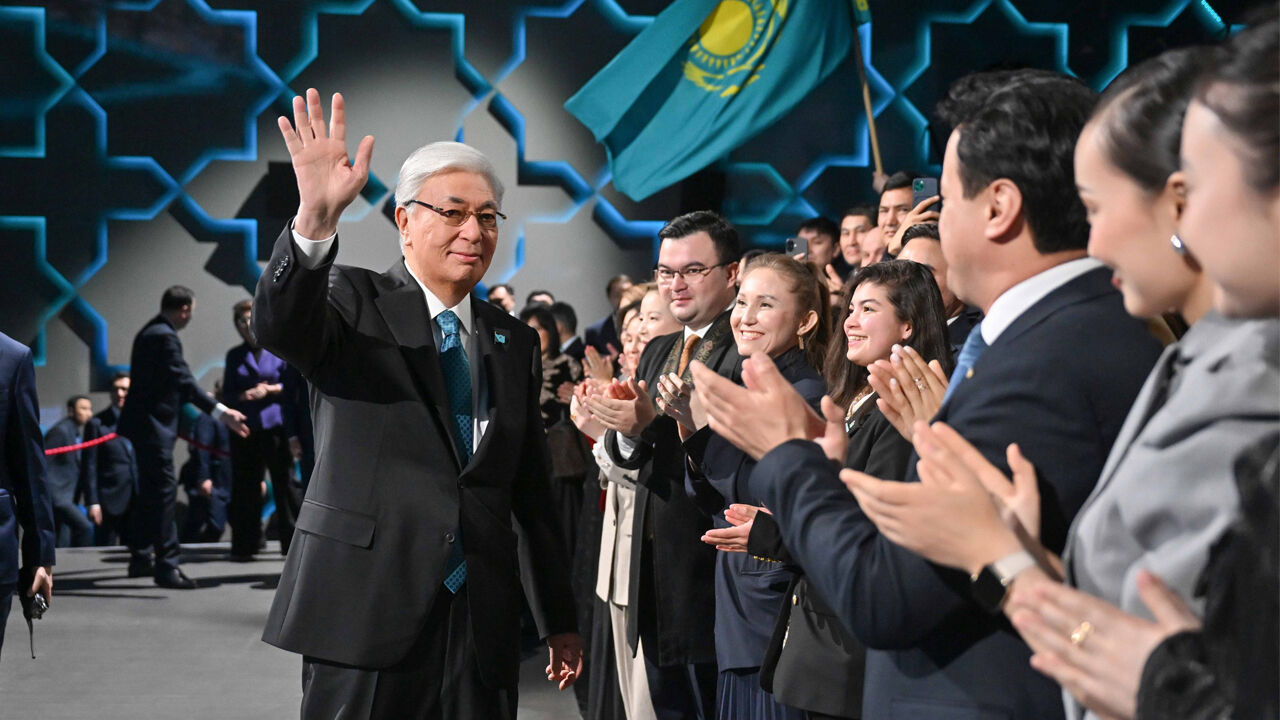 Kazakistan Referandum