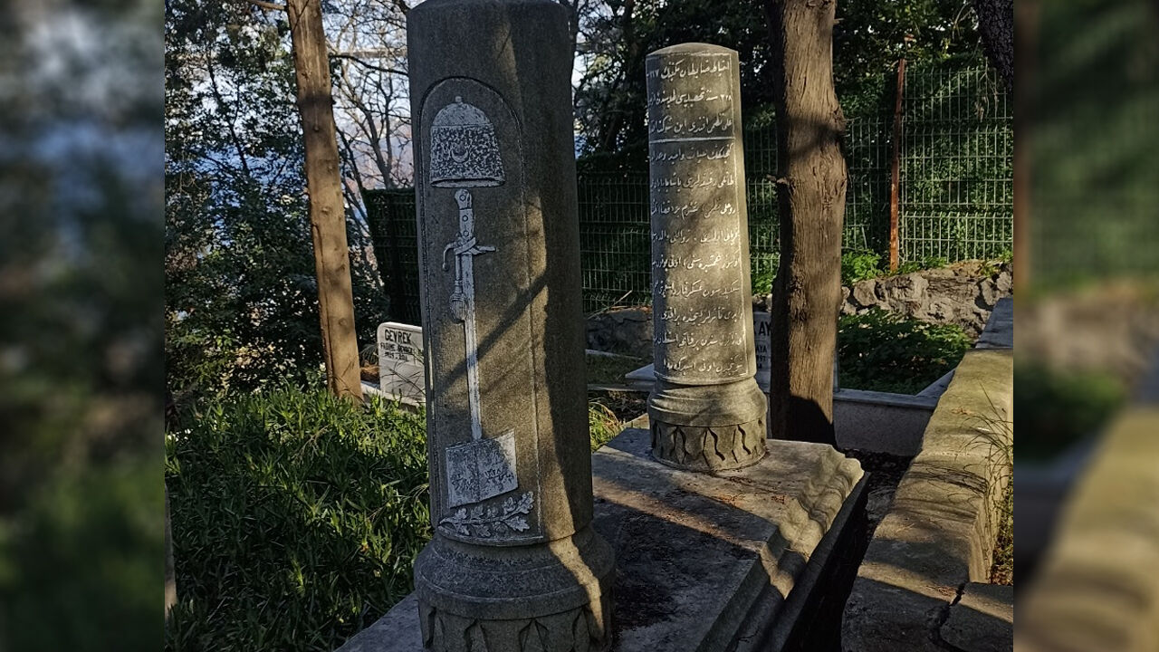 Mezar Taşı Ittihatçı