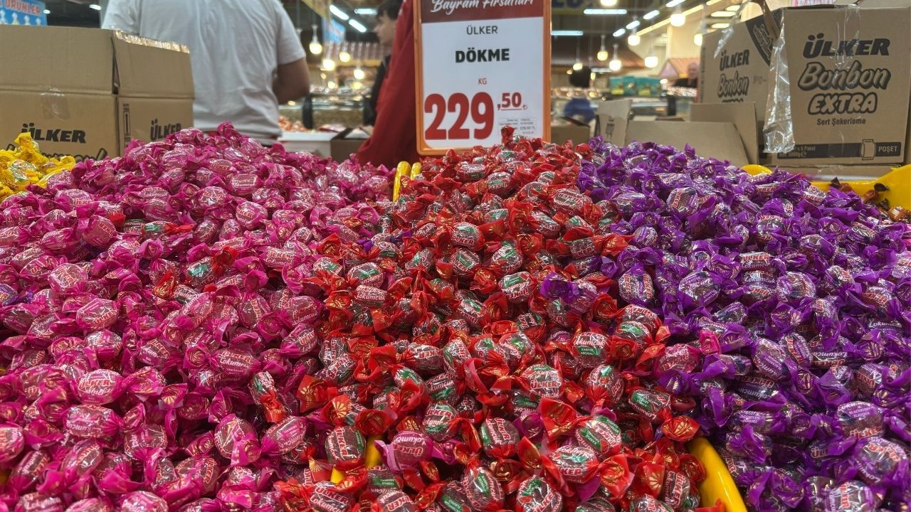 Şeker Ve Çikolata, %22Nerede O Eski Bayramlar?%22 Dedirtti! Haber Içi 3