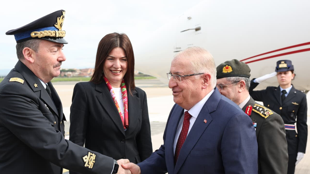 Yaşar Güler Havaalanı Karşılama Roma