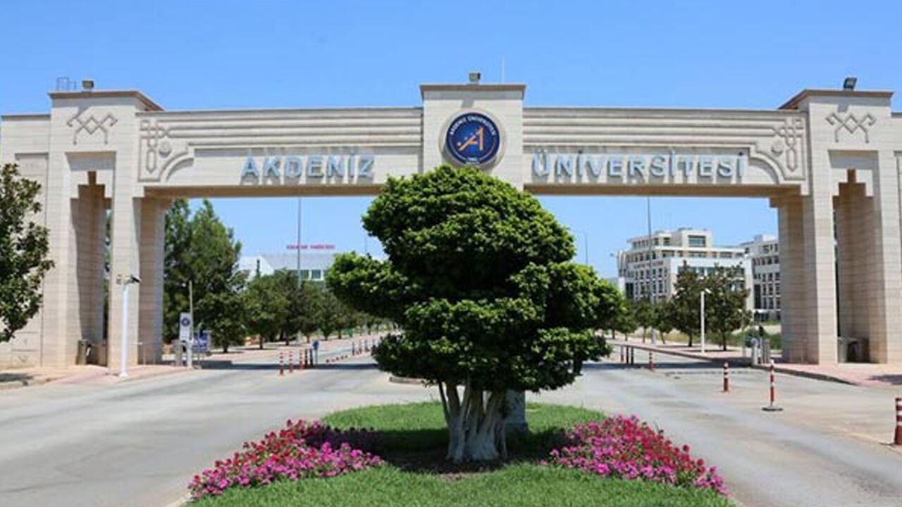 Akdeniz Üniversitesi