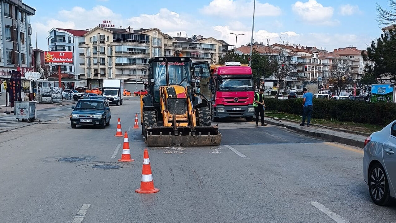 Ankara Mamak Bozuk Yol Abb1