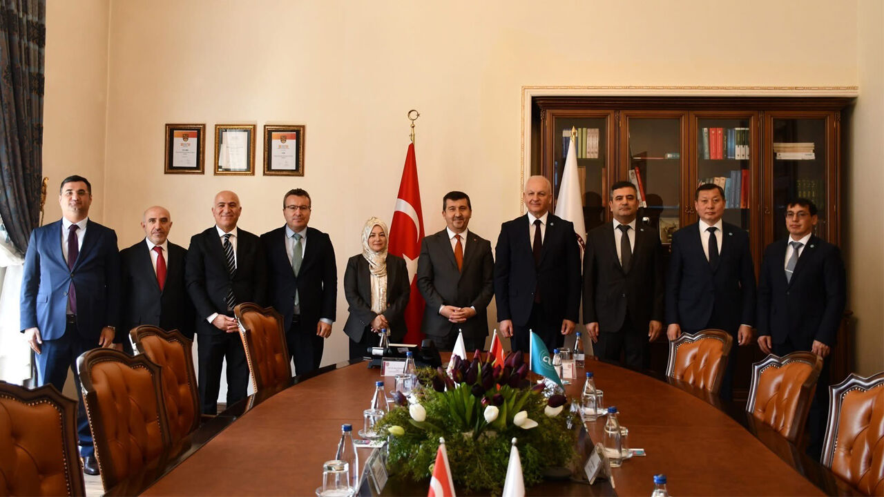 Asbü Türk Akademi̇si̇ Protokol