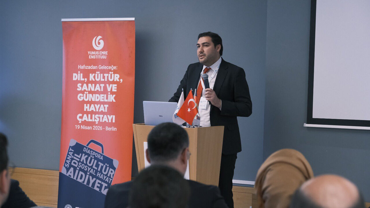 Berlin Kimlik Çalıştayı