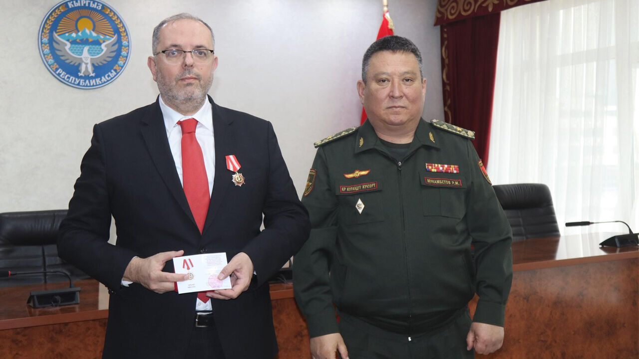 Erhan Afyoncu Ödül Kırgızistan