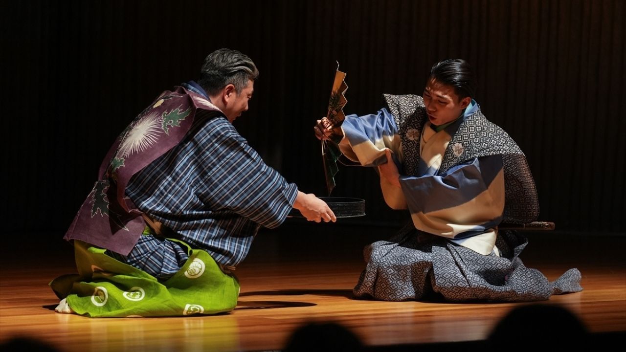 Kyogen Tiyatro