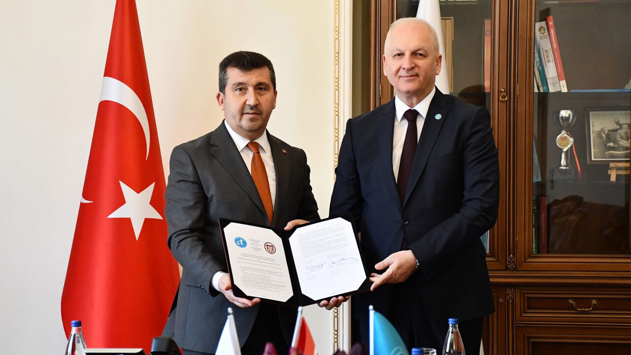 Türk Akademisi Asbü