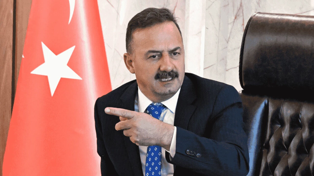 Yavuz Ağıralioğlu 2