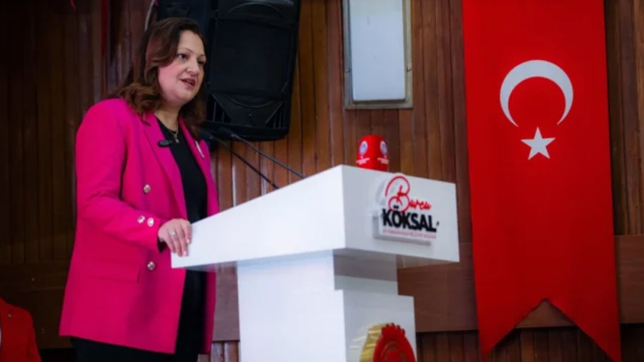 Burcu Köksal Kimdir